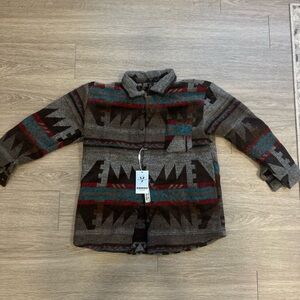 Stylish Mens Jacket with Geometric Pattern
